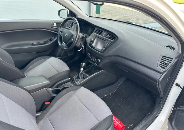 Hyundai i20 cena 18900 przebieg: 96400, rok produkcji 2017 z Bogatynia małe 56